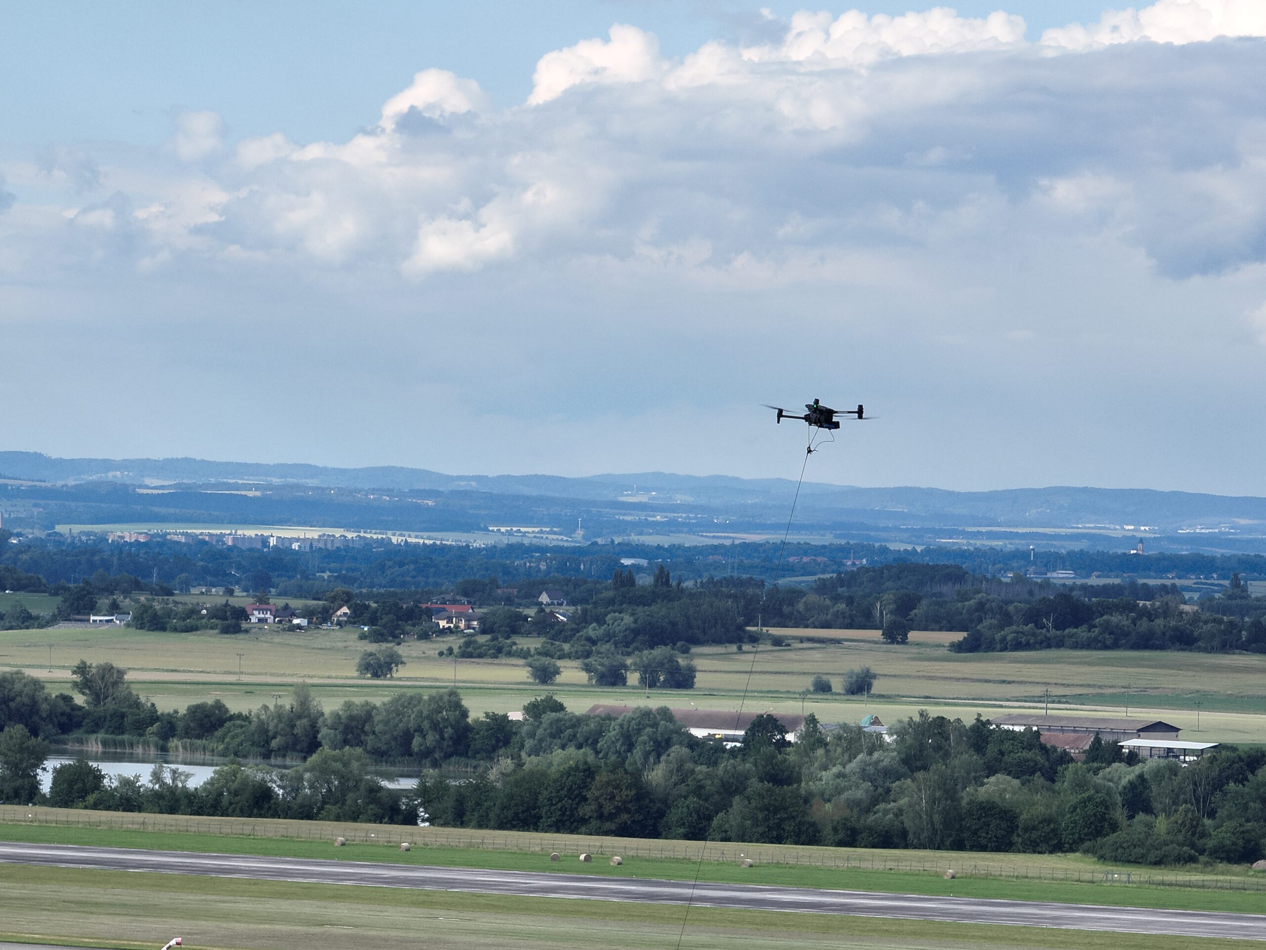 Dlhodobý bezpečnostný monitoring pomocou dronu